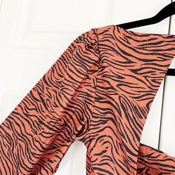 Free People Tiger Print Orange Black Cutout Top Women's Size X-Small XS - Picture 7 of 7